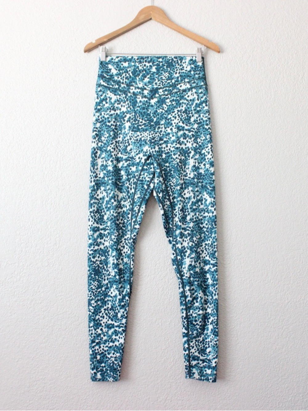 Vitality Pulse Pant in Marine Feline